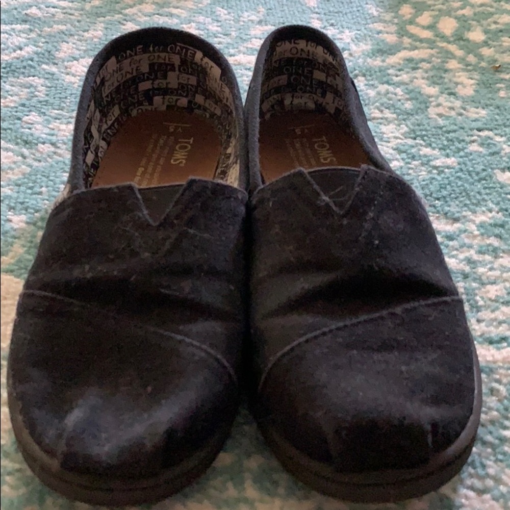 Girls black Toms